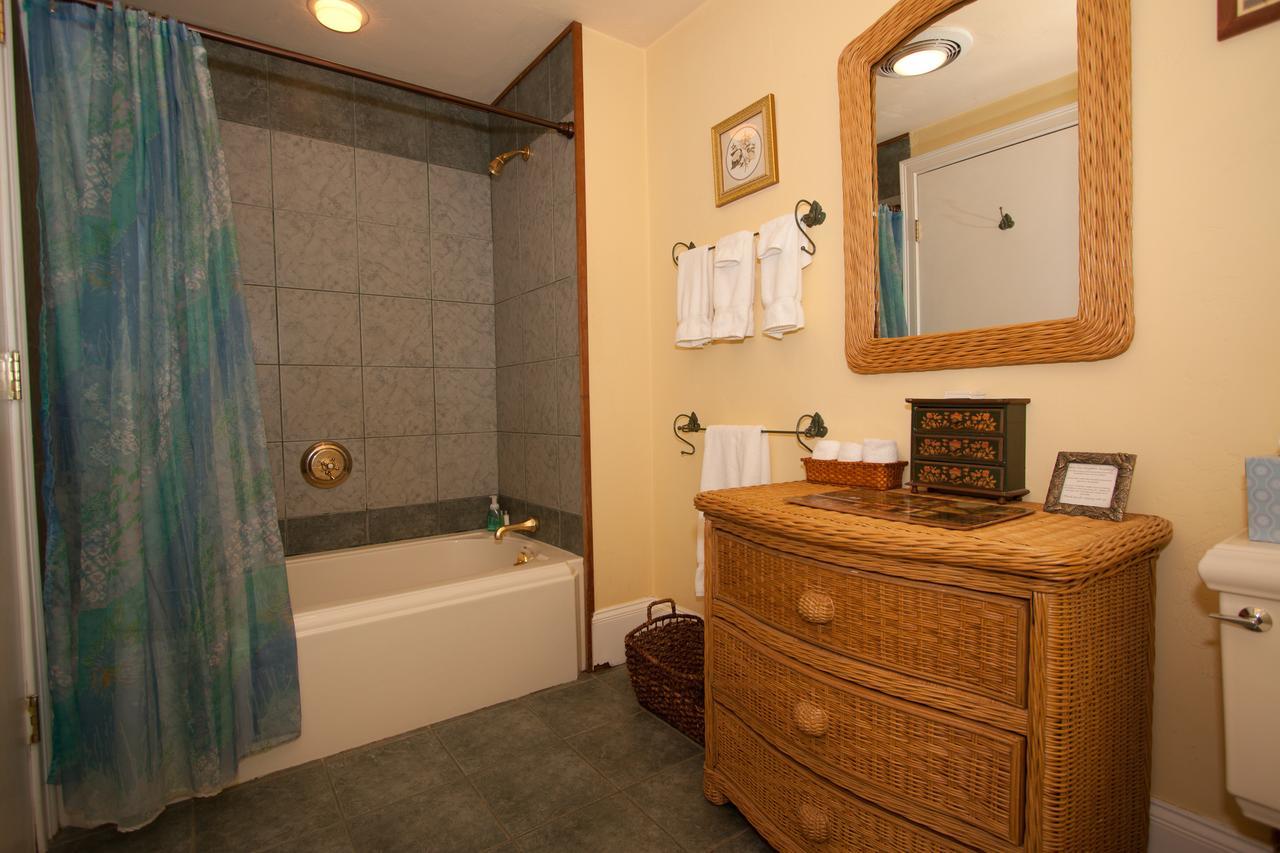 The Gryphon House Bed & Breakfast Boston Exterior photo