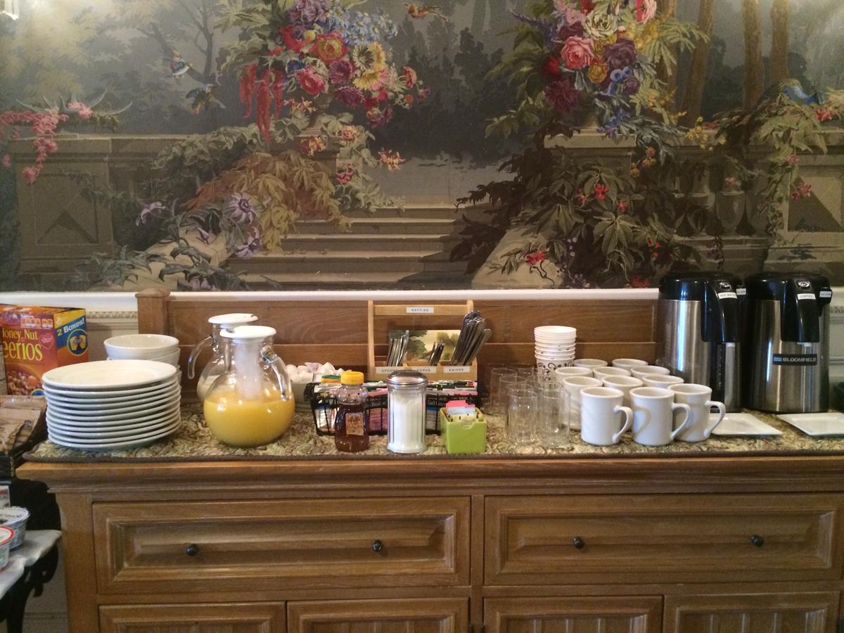 The Gryphon House Bed & Breakfast Boston Exterior photo