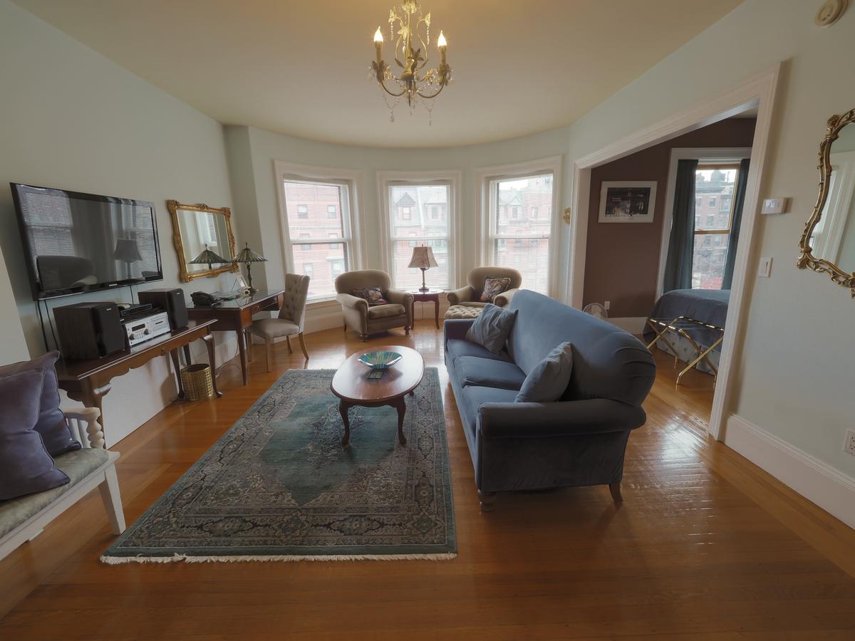 The Gryphon House Bed & Breakfast Boston Exterior photo