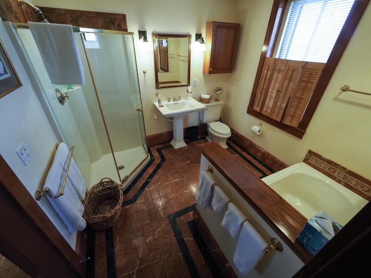 The Gryphon House Bed & Breakfast Boston Exterior photo