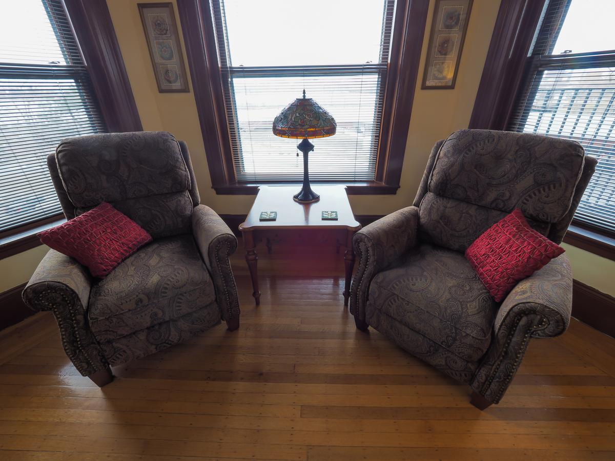 The Gryphon House Bed & Breakfast Boston Exterior photo