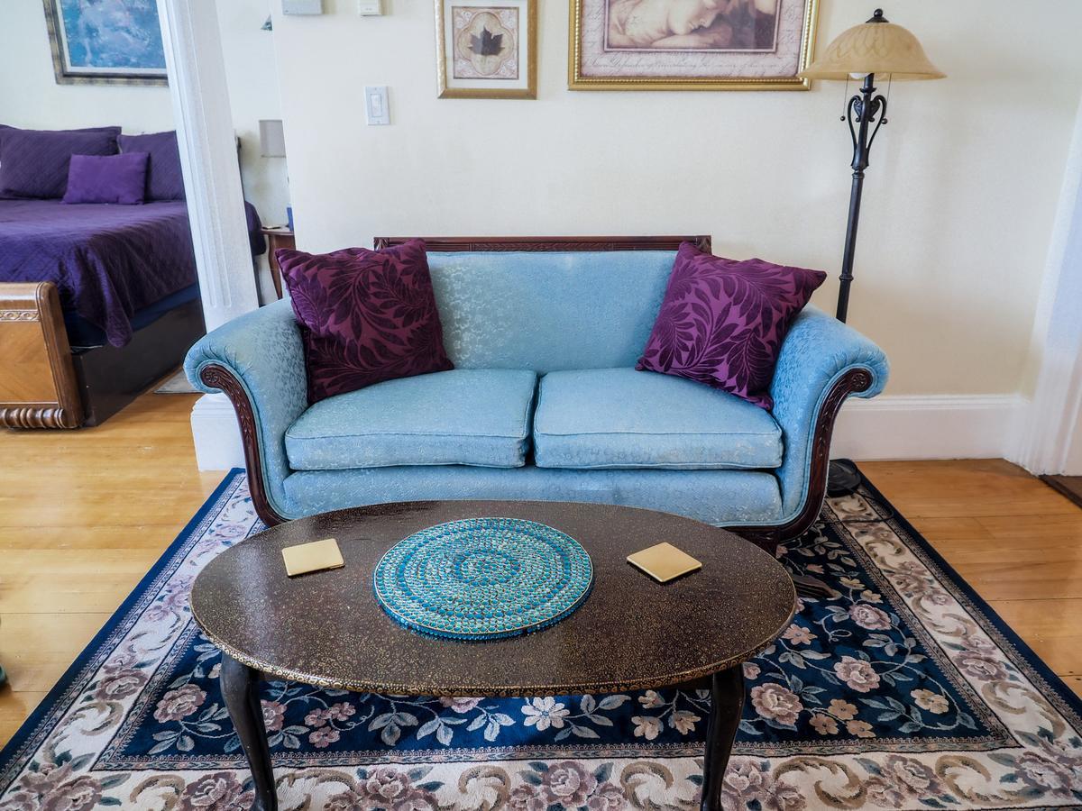 The Gryphon House Bed & Breakfast Boston Exterior photo